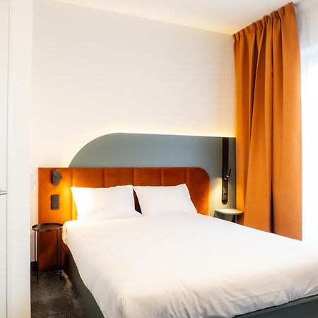 B&B Hotel Leszno Esterno foto